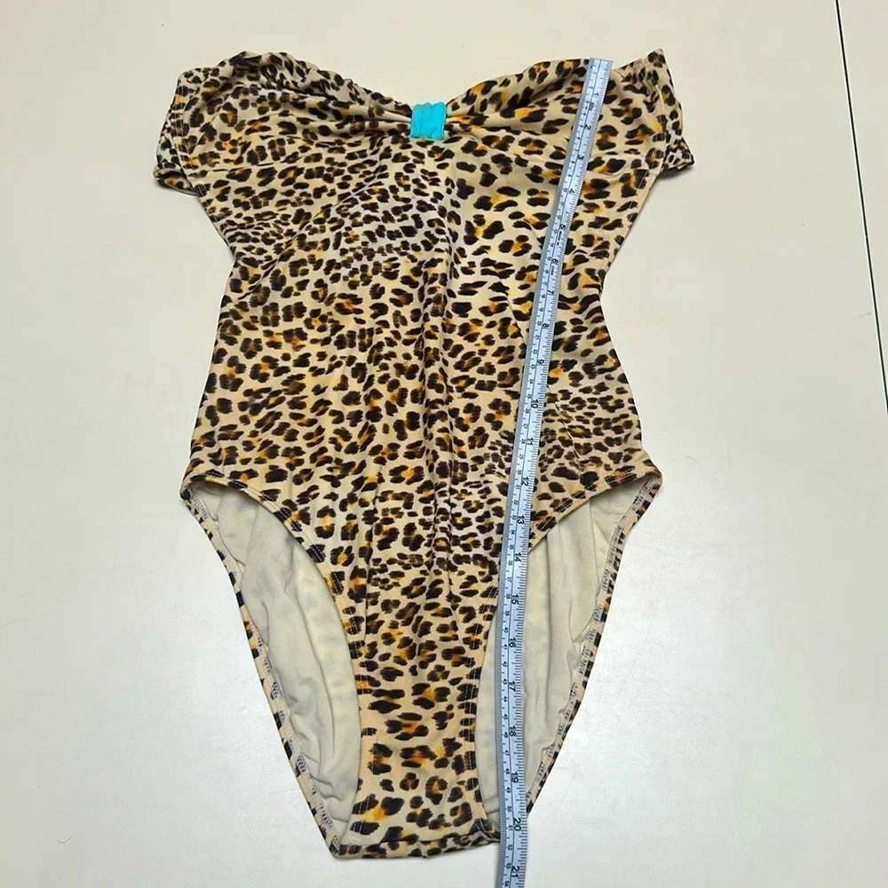 🔥 ONDADEMAR Leopard Print one peice size 12